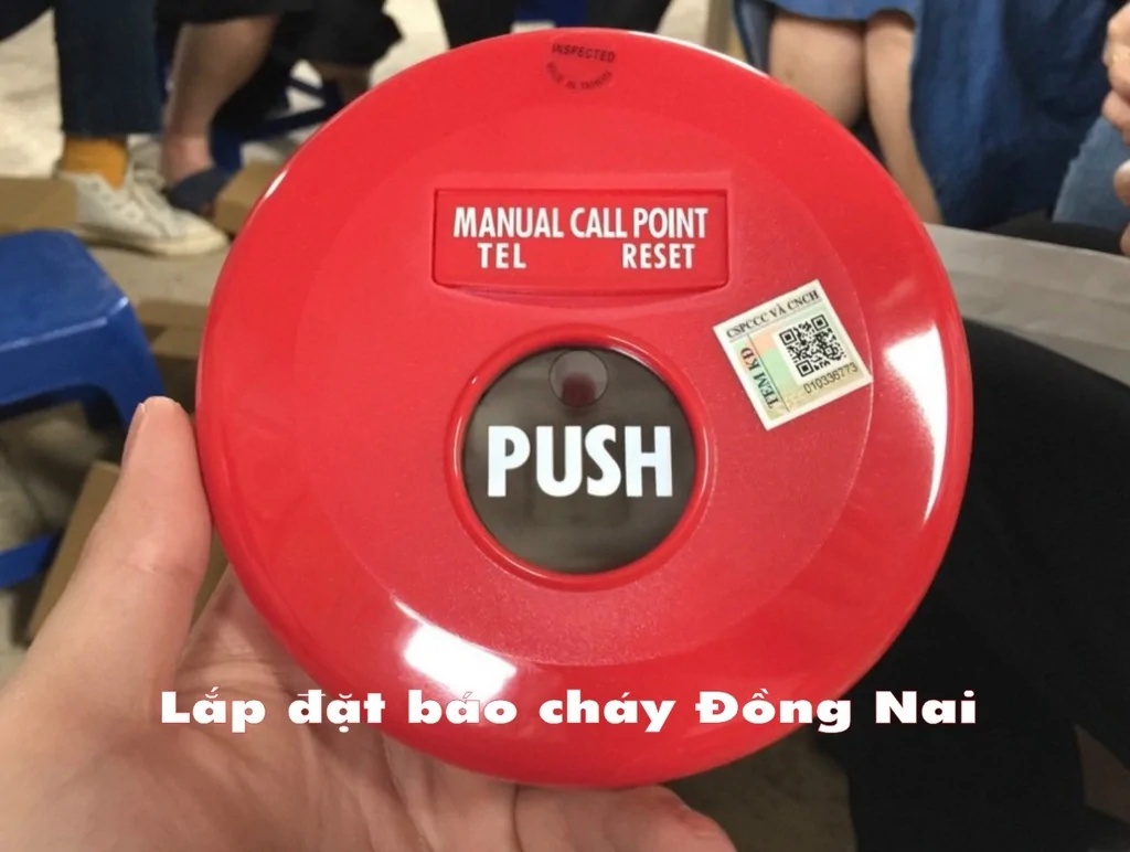 Nút nhấn khẩn tròn lắp chìm HORING AH-9717